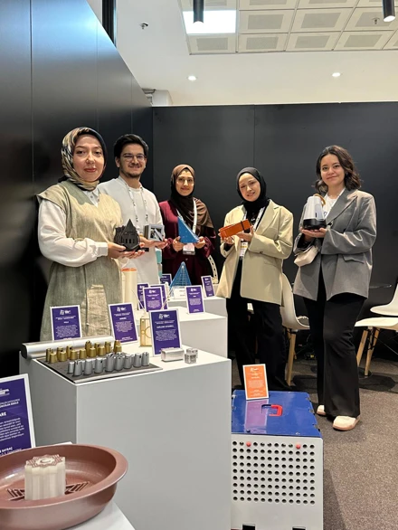 Selçuk Endüstriyel Tasarım Furnishings & Design Istanbul' da 